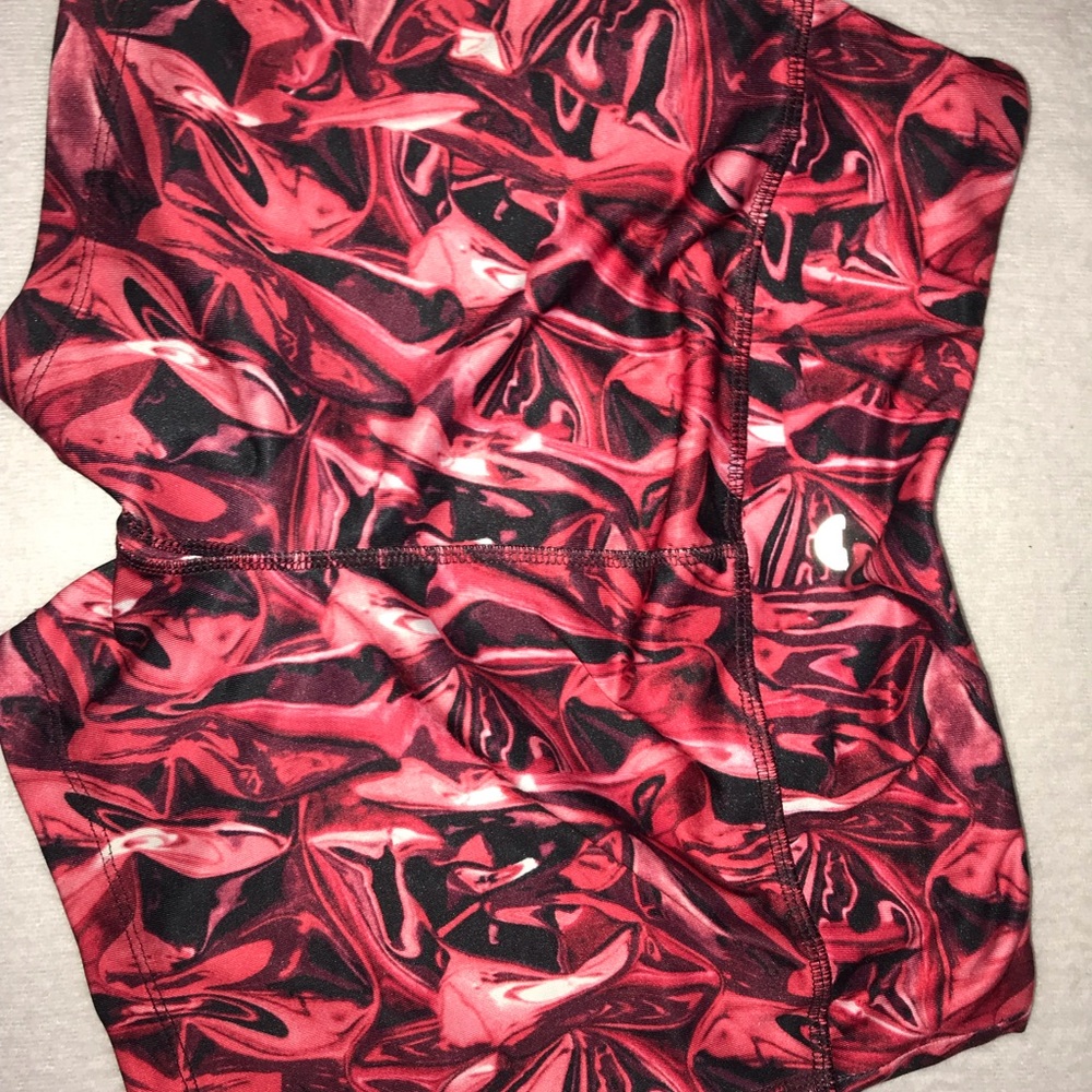 Red Spandex - Picture 2 of 3